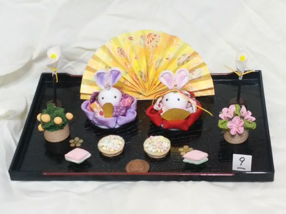 お値下げ❗️豆雛セット　うさぎのお雛様セット（9）初節句　桃の節句　ちりめんつまみ細工