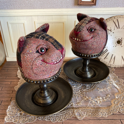 不思議の国の奇妙な針山◇チェシャ猫・ブラウンピンク◇スタンドタイプ