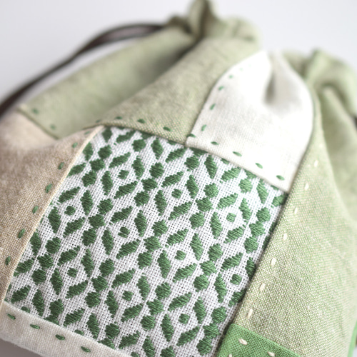 袋帯 パッチワークデザイン 金糸刺繍 金魚の刺繍絽紗袋帯(w97120GF) 帯紹介