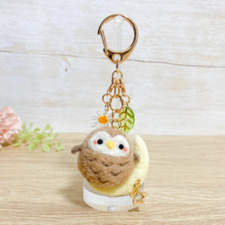 ちびもか　羊毛フェルト　キーホルダー　4点セット 羊毛フェルトの三日月とフクロウ 小さめ 小さい チャーム