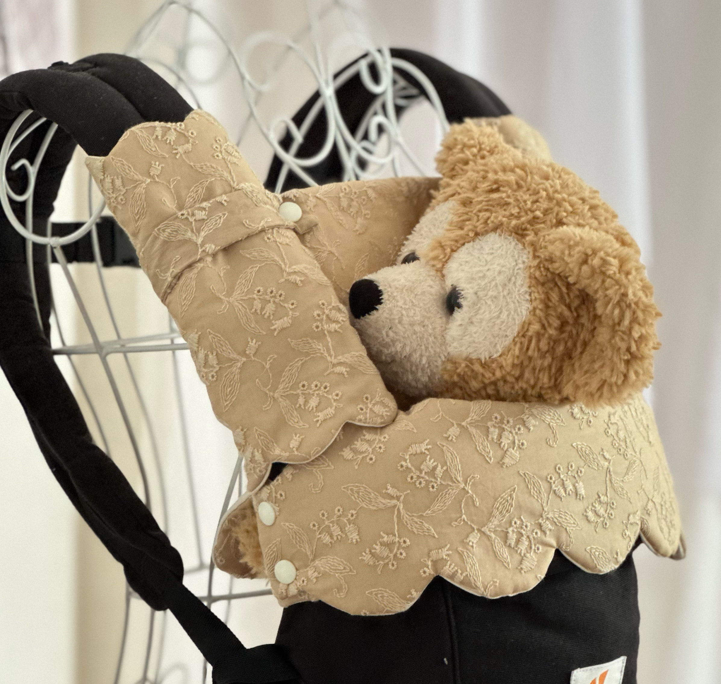 【新作】すずらん☆ページュ☆エルゴ☆サンアンドビーチ☆ベビーアンドミー☆よだれカバー&首回りカバー☆上品 華やか