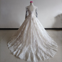 送料無料！ 憧れのドレス 総レース    キラキラグリッターチュール ウエディングドレス 華やかなトレーン 結婚式 花嫁 12枚目の画像