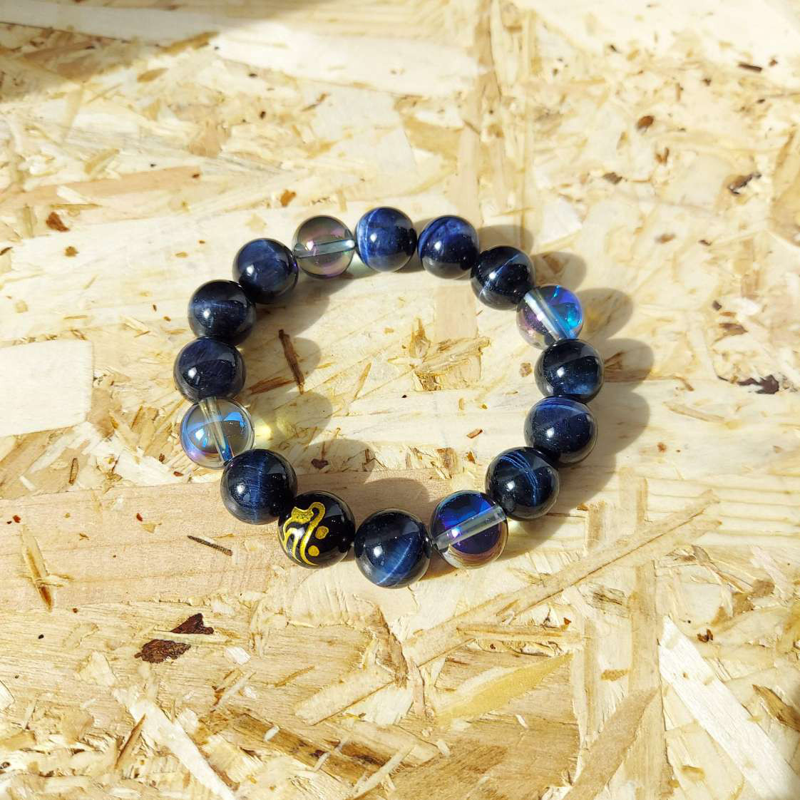 【干支で選べるお守り数珠】１２ミリ 守護梵字オニキス ブルータイガーアイ ブルーオーラ ブレスレット お守り効果 ギフト