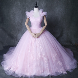 カラードレス  ピンク  オンショルダードレス  裾に繊細レースをあしらった  ソフトチュール  結婚式  可愛い 1枚目の画像