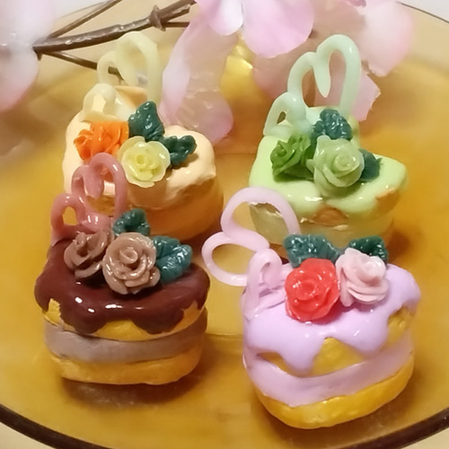 パウンドケーキマスカット ハンドメイド ミニチュアスイーツ