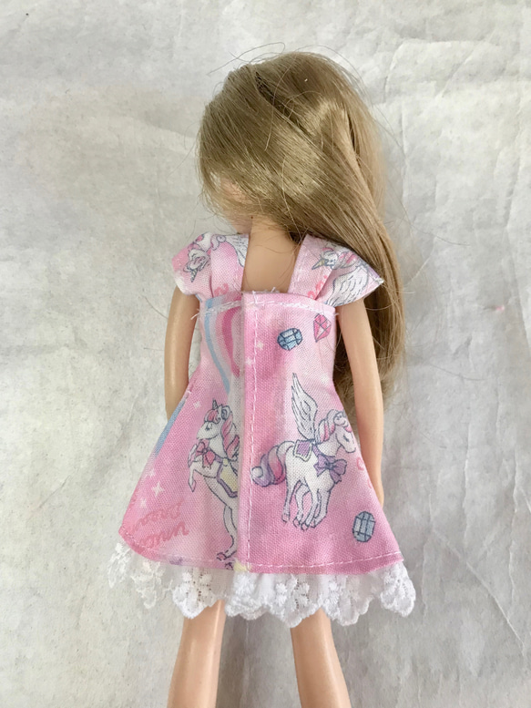 【決算セール】リカちゃんの布団とお洋服のセット　ピンクのユニコーン 7枚目の画像