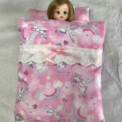 【決算セール】リカちゃんの布団とお洋服のセット　ピンクのユニコーン 2枚目の画像