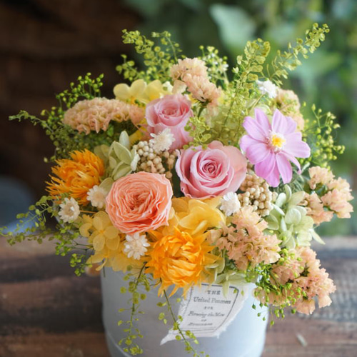 ピンクイエローのナチュラルアレンジ ～プリザーブドフラワー