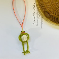 カエル 蛙 ブローチ ブックマーク しおり  ミニチュア  緑 ウール糸 かぎ針編み　 5枚目の画像
