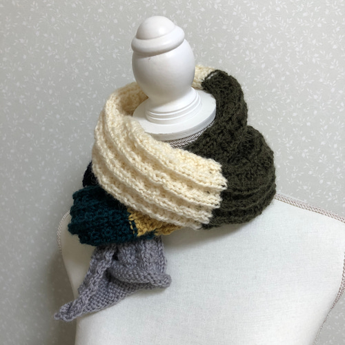ハンドメイドマフラー 手編み スヌード マフラー ネック