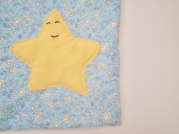 お星さまの花柄巾着袋(水色) 3枚目の画像
