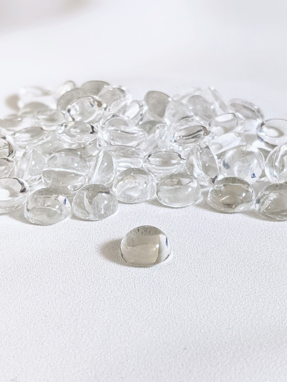 ガラス カボション ラウンド 30個 クリア 硝子 透明 カラーチャート パーツ 2枚目の画像