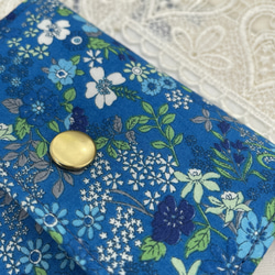 二つ折り財布・ブルー系花柄 4枚目の画像