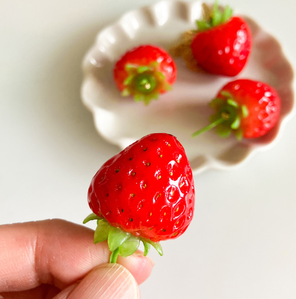 ハートいちごのネックレス【恋みのり】 4枚目の画像