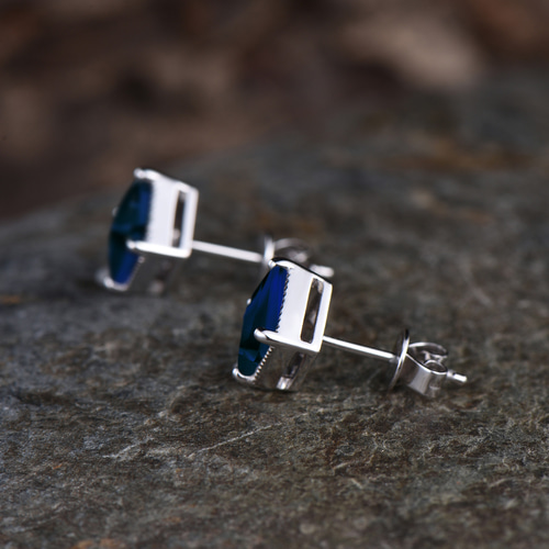 9 月の誕生石 ブルー サファイア ピアス ブルー ジェムストーン