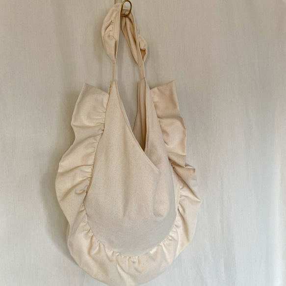 frill shoulder bag  （ecru) 8枚目の画像