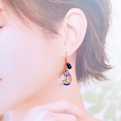 シマエナガのガラスドーム ピアス イヤリング Night 夜 夜空 星 ピアス