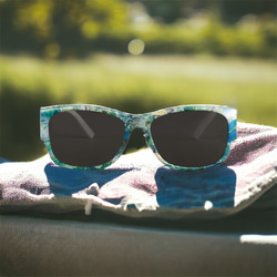 ターコイズボタニカルのサングラス 6枚目の画像