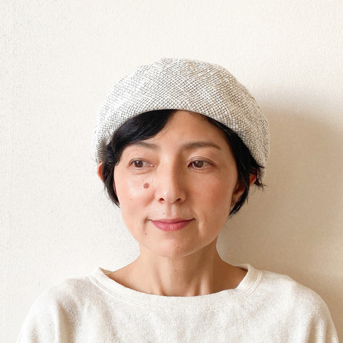 作家さま　ベレー帽　ハンドメイド　新品未使用 帽子型紙&レシピ】被るだけでおしゃれにきまるベレー帽 サニーサークル