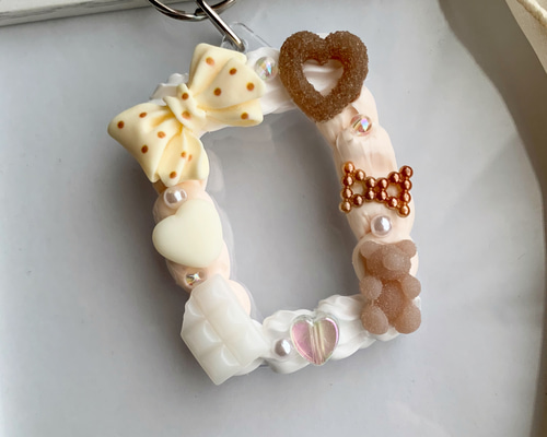 フォトインキーホルダー　円形　推し活　ブルー　ホイップデコ　キーホルダー フォトインキーホルダー円形推し活ブルーホイップデコキーホルダー