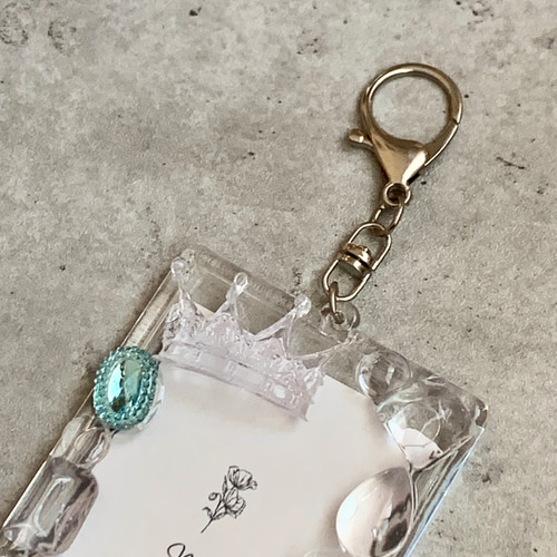 B8トレカキーホルダー】再販 硬質ケース 『 clear 』 no. 203 透明