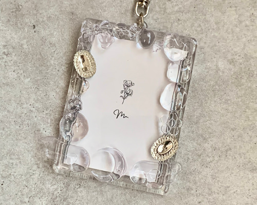 ハンドメイド　キーホルダー　トレカケース 57c0e9eca669af8a602d1d41d543bd