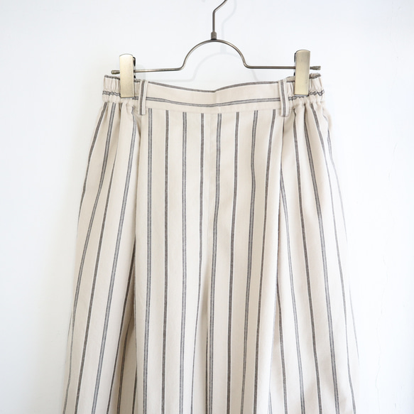 organic cotton wide tuck pants (2colors) 8枚目の画像