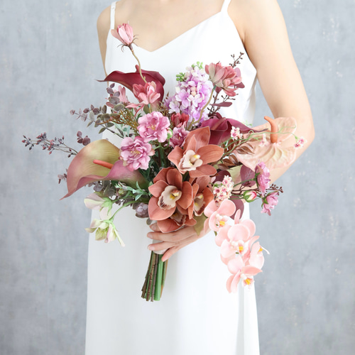 大人可愛いアーティフィシャルフラワーブーケ&ブートニア