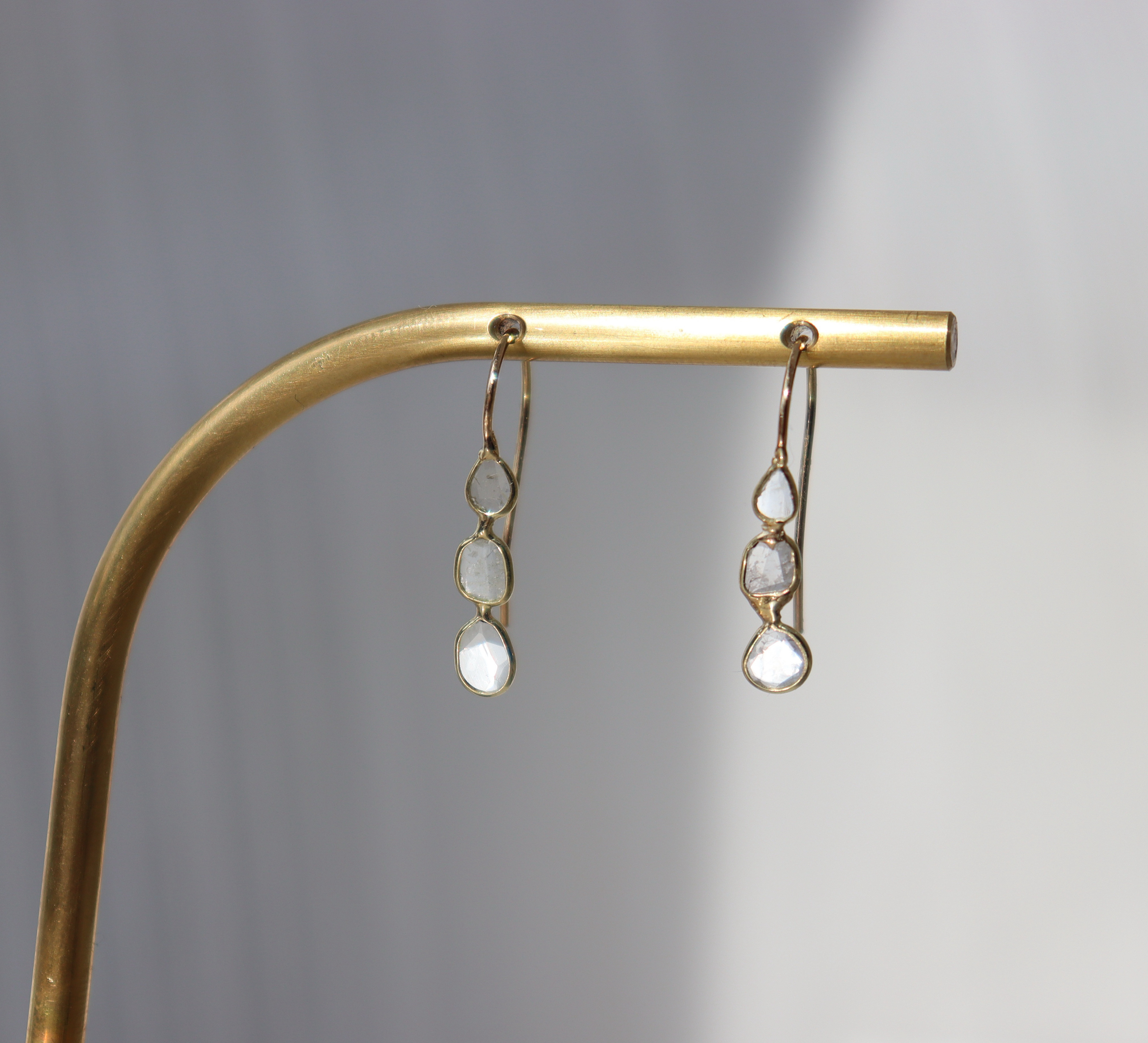 《k18YG》1点もの/スライスダイヤモンドフックピアス〜sourire d'ange series 31,200円