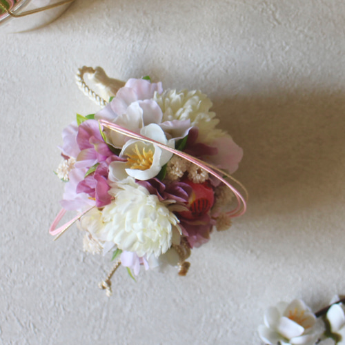 感謝SALE!  アンティーク紫陽花のぽんぽんフライングリース アンティークカラーがきれい！ 秋色紫陽花のフライングリースの作り方