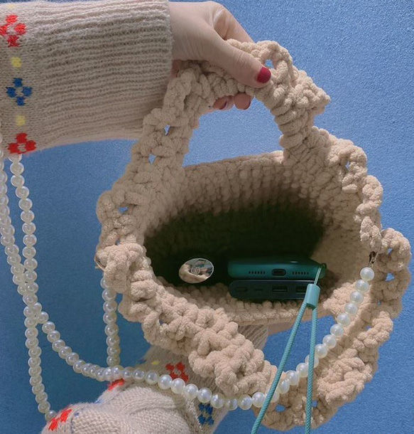 ニットバック トートバッグ 毛糸のバック 毛糸のトートバッグ 冬の小物 6枚目の画像
