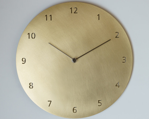 新品未使用 RND-LAB 壁掛け時計 好きな配置で数字を並べられる時計 壁掛け時計 ＜タイプ2-300＞ 数字入り / 真鍮 掛け時計・置き時計