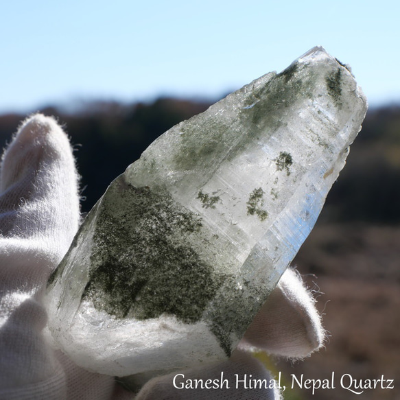 天然石ヒマラヤ水晶 約107g(ネパール・ガネーシュヒマール産)原石結晶 水晶ポイント[ghq-240112-01] 1枚目の画像
