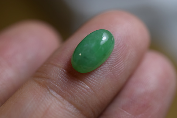 R23-206 美品 緑色 ミャンマー産 A貨 本翡翠 ルース 裸石 硬玉 ジェダイト 5枚目の画像