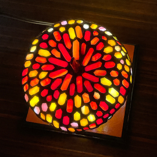 りんごのステンドグラスランプ 003 スタンドライト・テーブルランプ