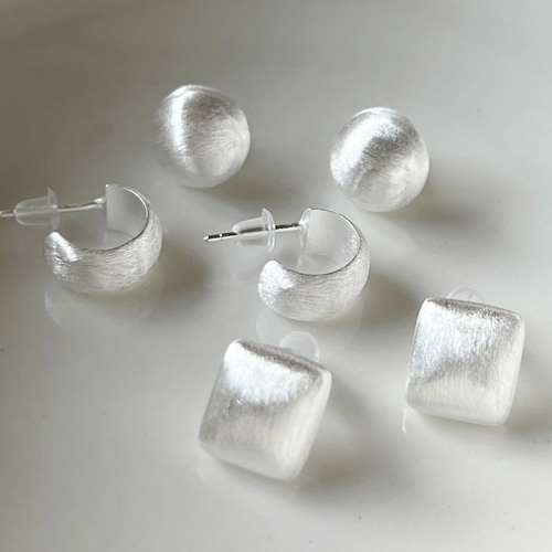 シルバー925なのにシルクの質感 ハンドメイドピアス3種類 ピアス