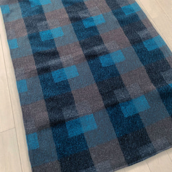 《ブルーグリーン チェック》おしゃれな  ナチュラル 大きめ 茶系 ベージュ ガーゼ ウール 秋 冬 ストール 8枚目の画像