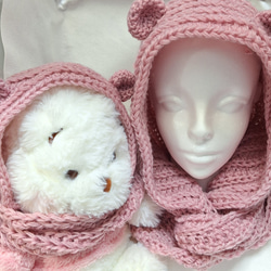 ベビーちゃん初冬対策の親子応援キャンペーン。フード付き二重巻きスヌード　ピンク 1枚目の画像
