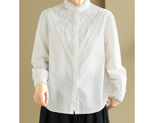 美品　ビアズリー　パッチワークレースシャツ　ホワイト　24SS d7257f52a768e2a41bd66ae21ca574