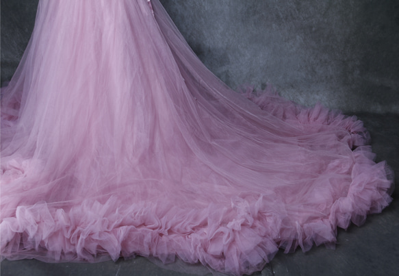 豪華！ カラードレス  薄ピンク  ベアトップ  ラッフルフリル   プリンセスライン  披露宴/結婚式 8枚目の画像