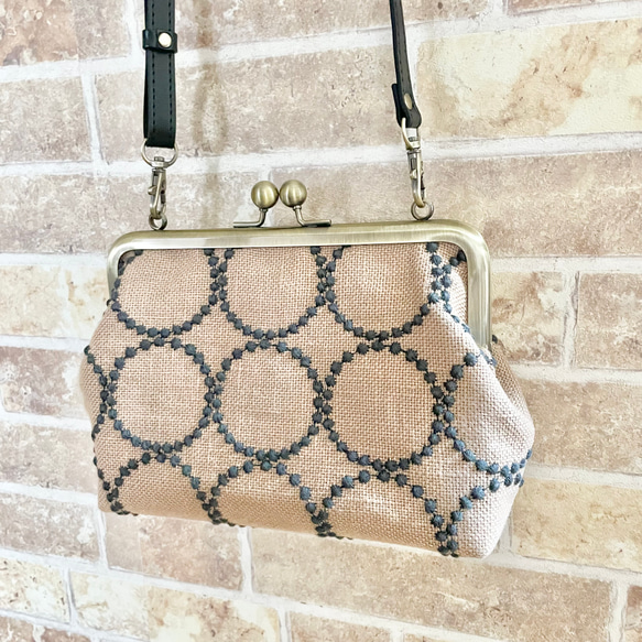ハンドメイド がま口ショルダーバッグ ミナペルホネン tambourine おいしゅう ハンドメイド がま口ショルダーバッグ ミナペルホネン tambourine おいしゅう