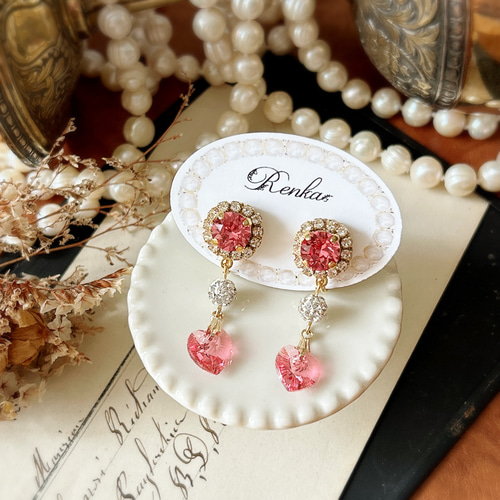 ローズピンク・ハートイヤリング【上品・パーティー・スワロフスキー