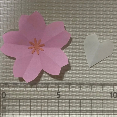 さくら 桜 サクラ 花 春 卒業 入学 壁面 壁面飾り 折り紙 切り紙 