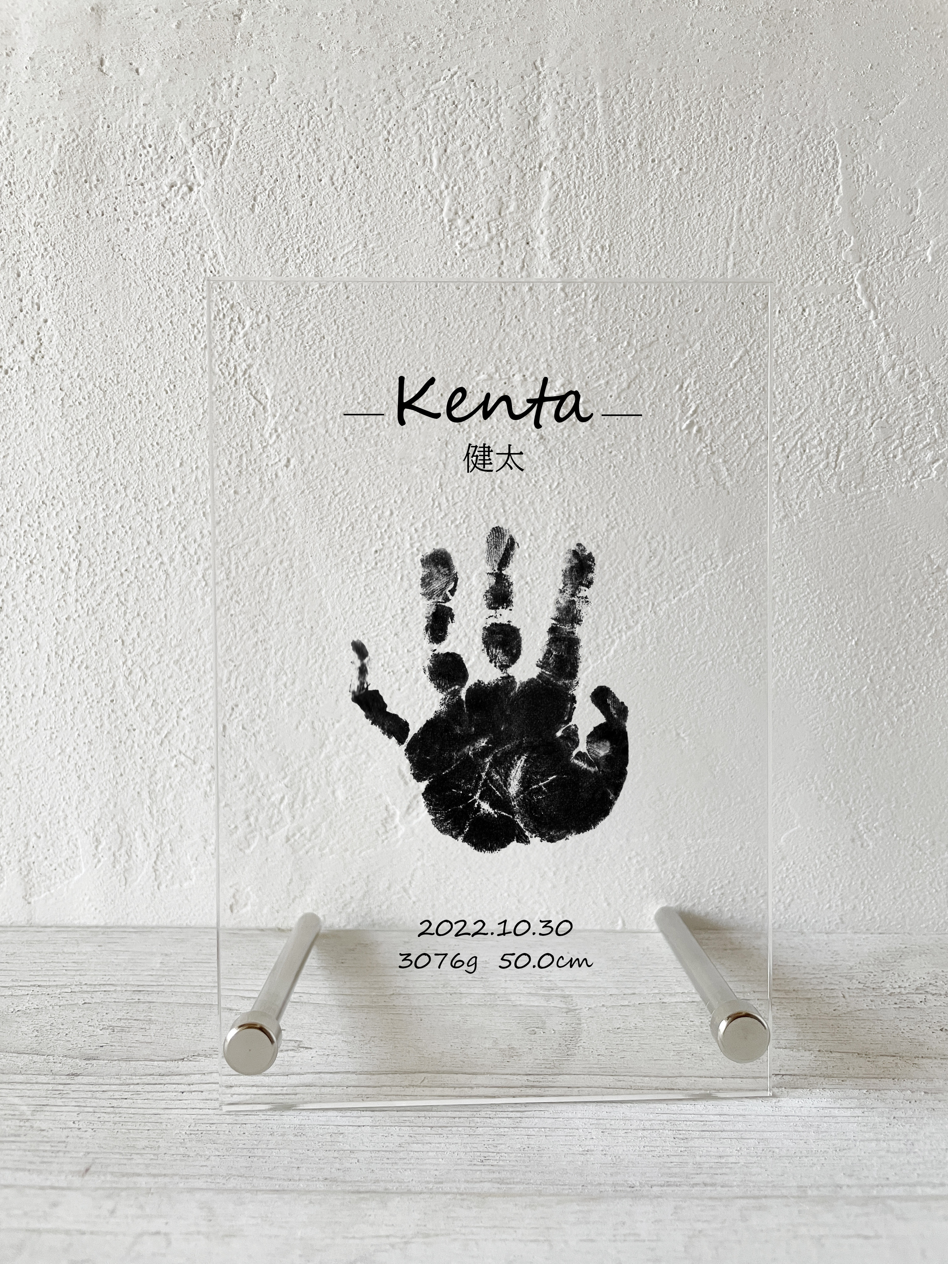 選べる色！●赤ちゃん手形●クリア【命名書 新生児〜】アクリルフォトスタンド ベビー（手形7cm前後まで） 5,040円