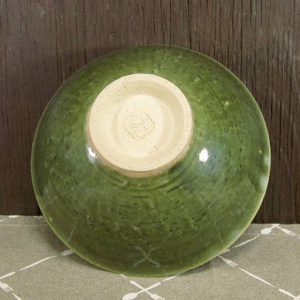 陶器 ご飯茶碗（大） 緑＋ベージュ【240107】 4枚目の画像