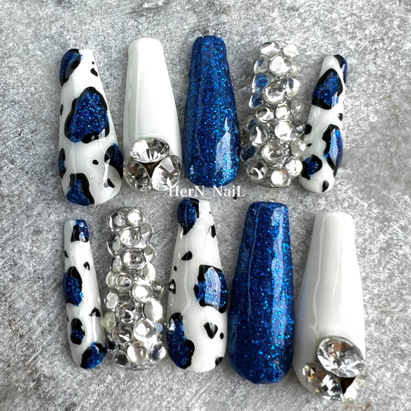 ホワイトブルーレオパードネイルチップ ネイルチップ(つけ爪 ホワイトブルーレオパードネイルチップ ネイルチップ(つけ爪