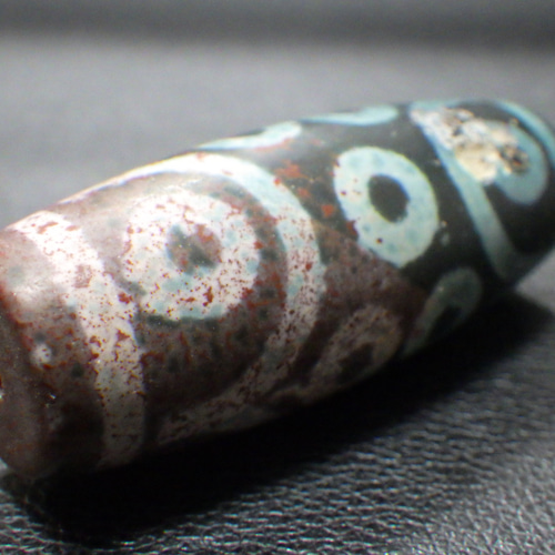 十五眼天珠 朱砂入り 天然石 バンデル星人 通販 17114136｜Creema