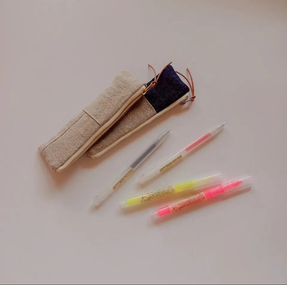 【受注制作】リネン　ペンケース　筆箱   シンプルパッチ     2タイプ 2枚目の画像
