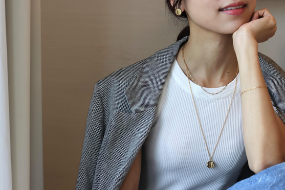 【限量套裝】14kgf花瓣choker &amp; 14kgf長波浪硬幣項鍊 第6張的照片