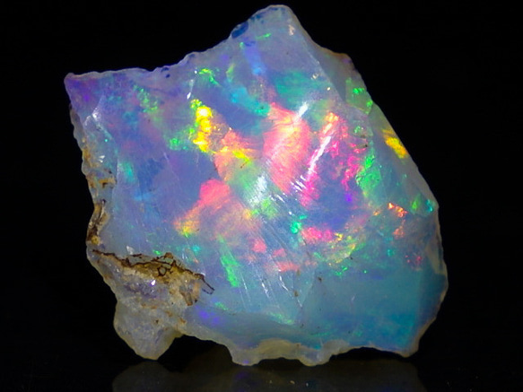 ☆遊色オパールの原石☆7.8ct/20.0mm☆天然石蛋白石☆鉱物